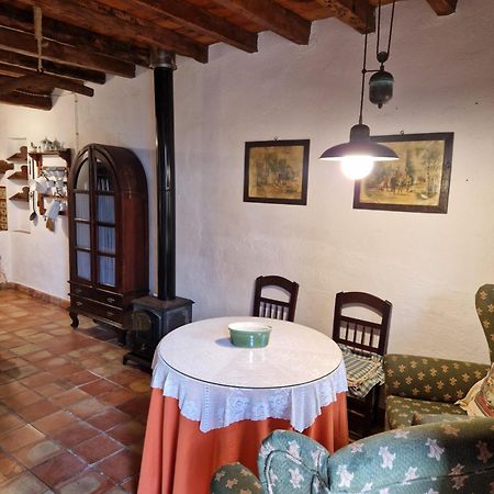 Colonos Alojamientos Rurales Guarroman ภายนอก รูปภาพ