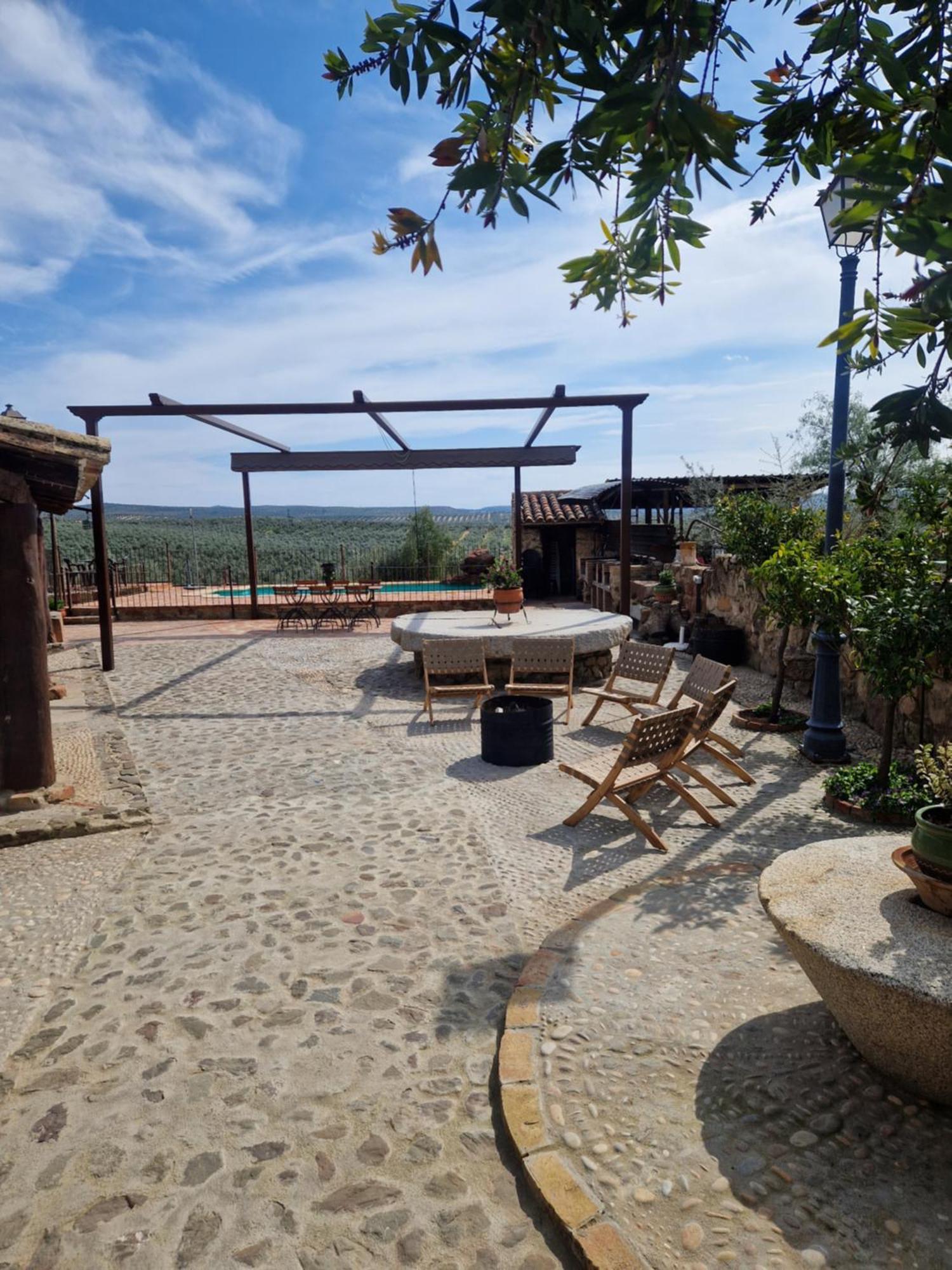 Colonos Alojamientos Rurales Guarroman ภายนอก รูปภาพ